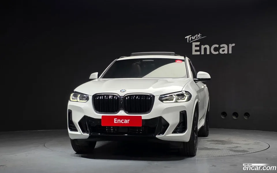 BMW X4 xDrive20i M 2024 — thumbnail 3
