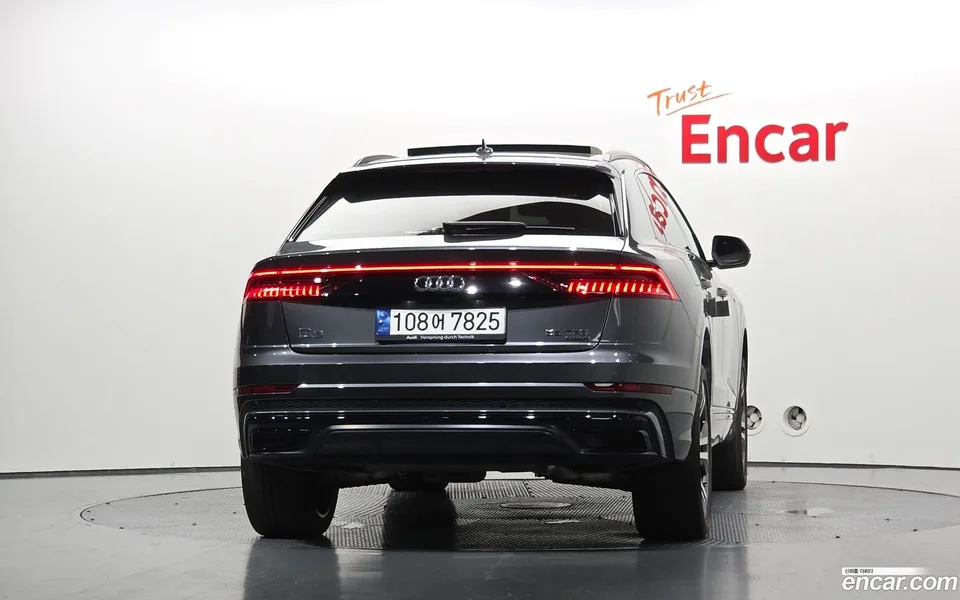 Audi Q8 (4M) 55 TFSI 2023 — thumbnail 4
