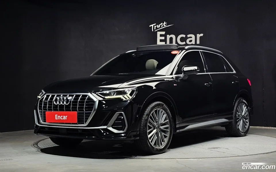 Audi Q3 35 TDI 2023 — photo 1, buy with delivery to Moscow