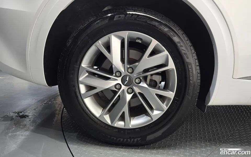 Genesis GV70 2.5T 2WD 2022 — thumbnail 2