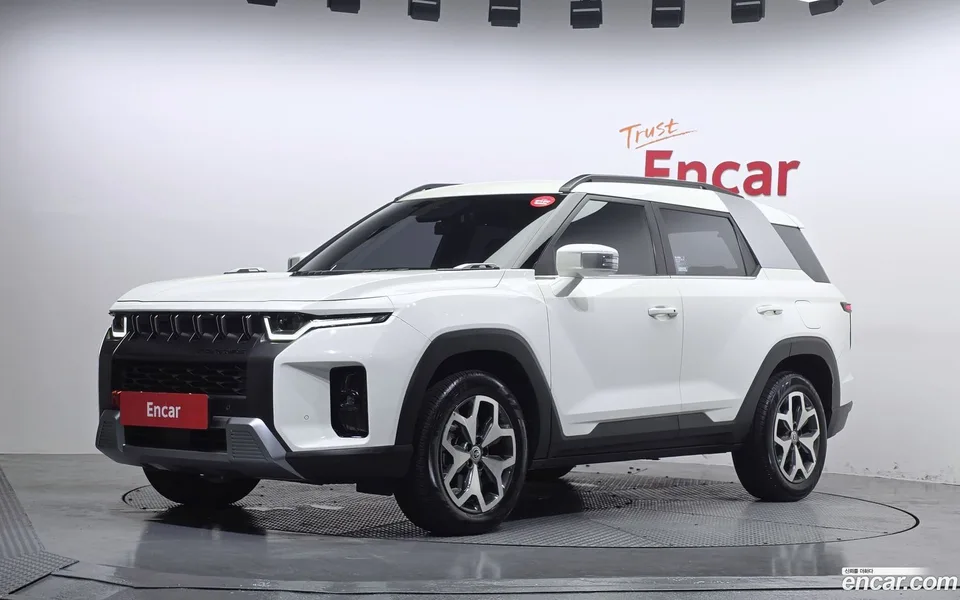 KG Mobility Torres 1.5 2WD 2022 — photo 1, buy with delivery to Moscow