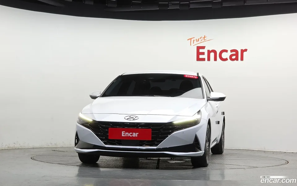 Hyundai Avante 1.6 2022 — thumbnail 3