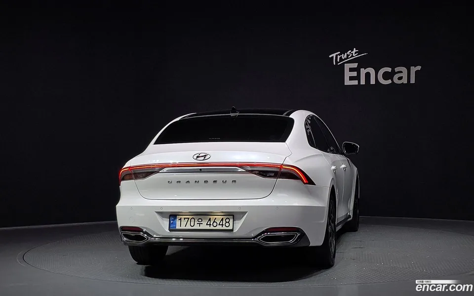Hyundai Grandeur IG Hybrid 2022 — thumbnail 4