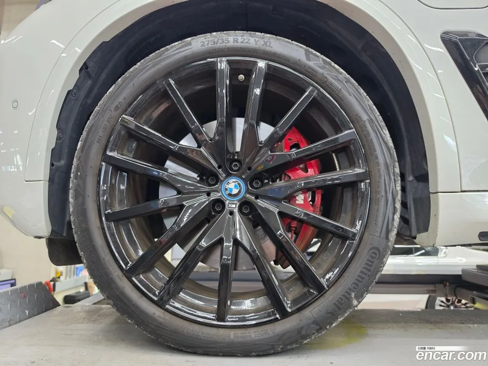 BMW X5 xDrive 50e M 2024 — thumbnail 2