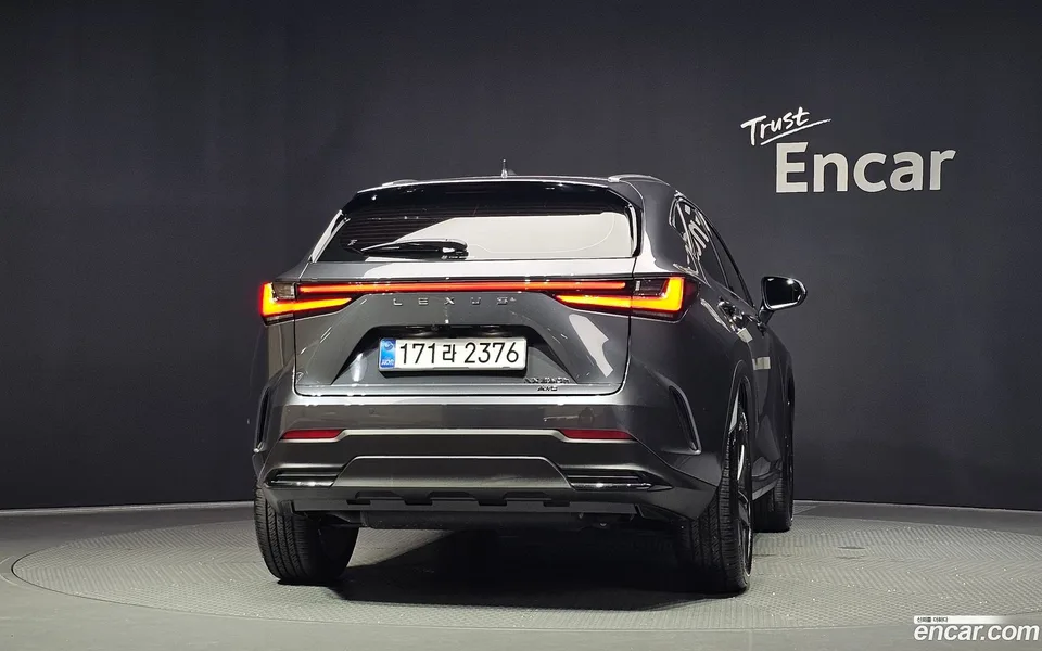 Lexus NX 350h 2026 — thumbnail 4