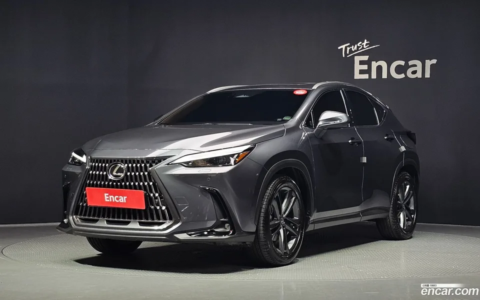 Lexus NX 350h 2026 — photo 1, buy with delivery to Moscow