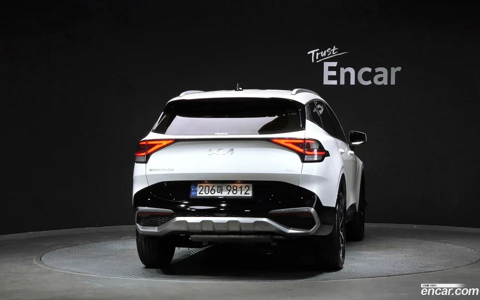 Kia Sportage Hybrid 2WD 2024 — thumbnail 4