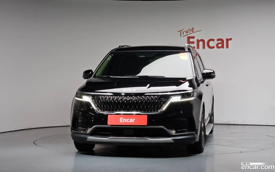Kia Carnival 9 2022 — thumbnail 3
