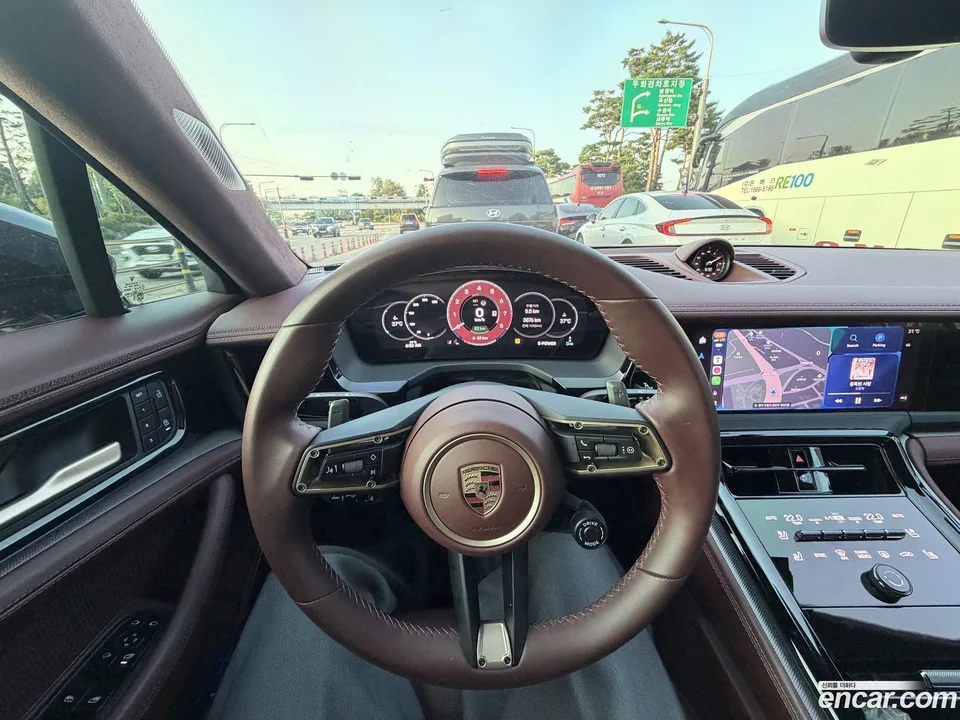 Porsche Panamera (976) 2.9 AWD E- 2025 — thumbnail 5