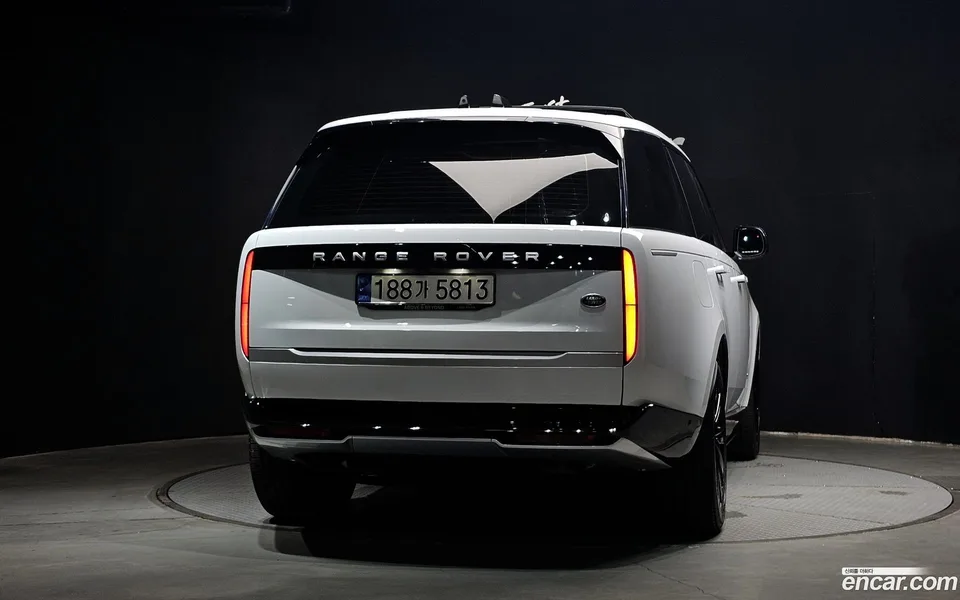 Land Rover Range Rover P530 AB 2023 — thumbnail 4