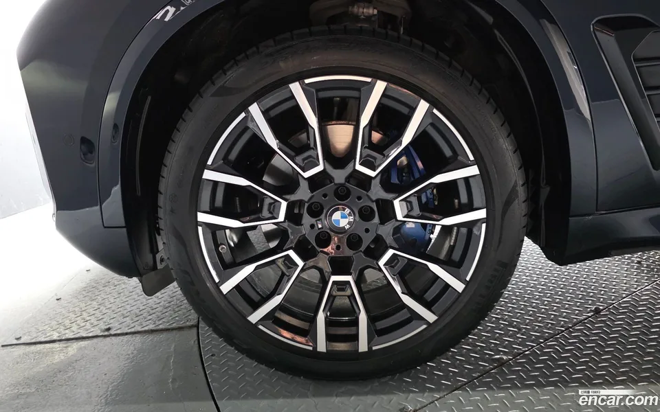 BMW X5 xDrive 40i M 2026 — thumbnail 2