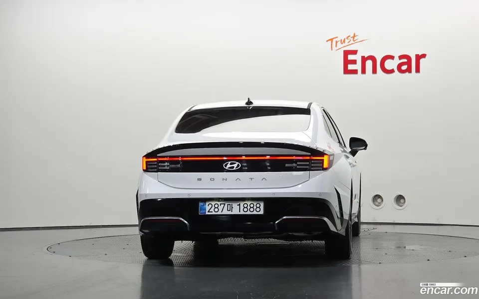 Hyundai Sonata The Edge Hybrid 2025 — thumbnail 4