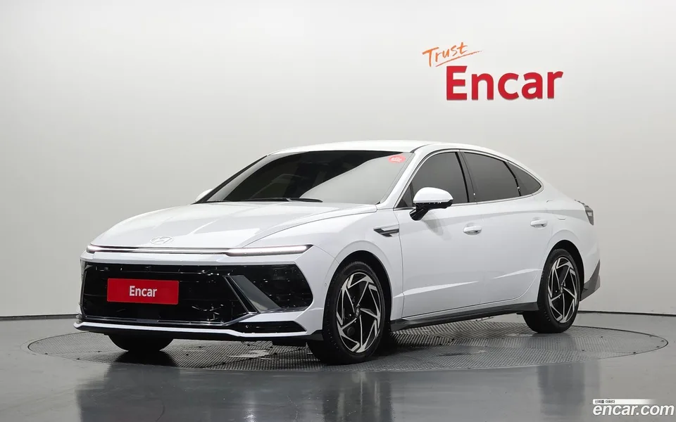 Hyundai Sonata The Edge Hybrid 2025 — photo 1, buy with delivery to Moscow