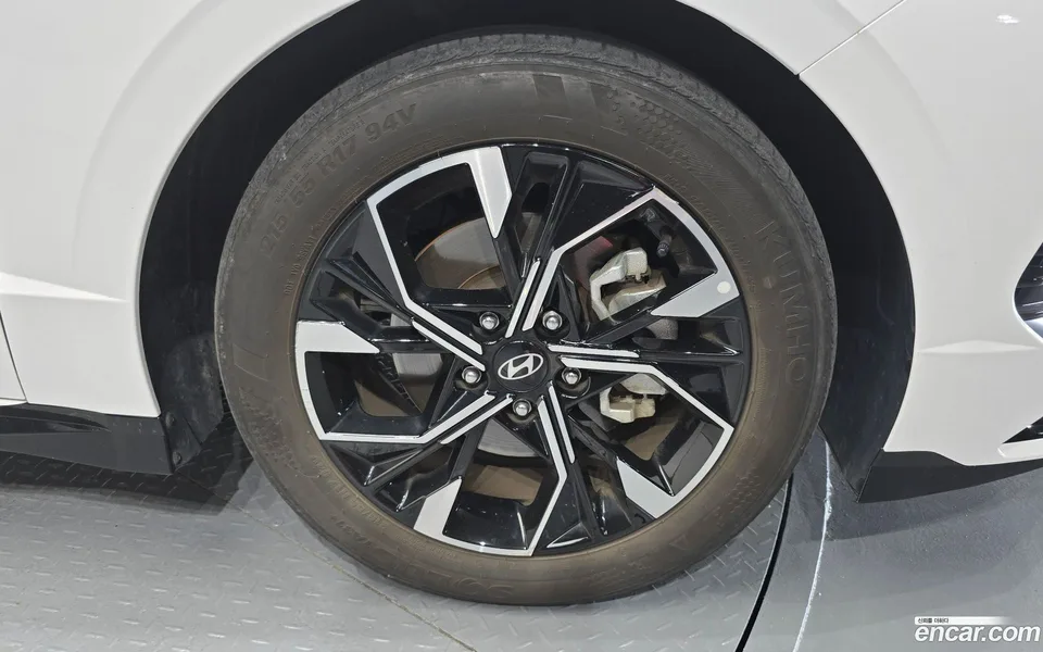 Hyundai Sonata The Edge 2.0 2023 — thumbnail 2