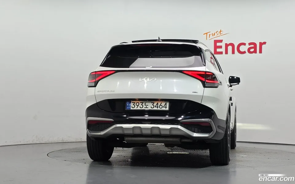 Kia Sportage Hybrid 4WD 2023 — thumbnail 4