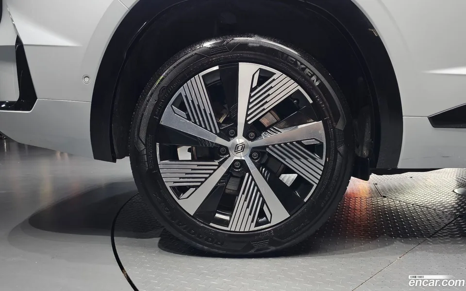 Renault Samsung Grand Koleos 1.5 E-TECH 2WD 2024 — thumbnail 5