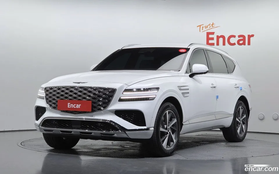 Genesis GV80 2.5T AWD 2025 — photo 1, buy with delivery to Moscow