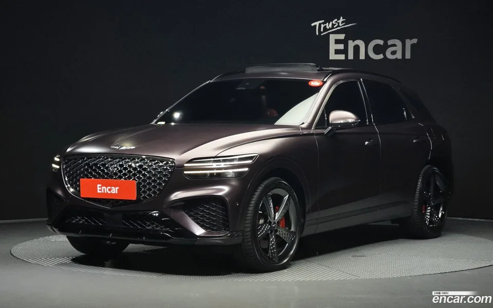 Genesis GV70 3.5T AWD 2022 — photo 1, buy with delivery to Moscow