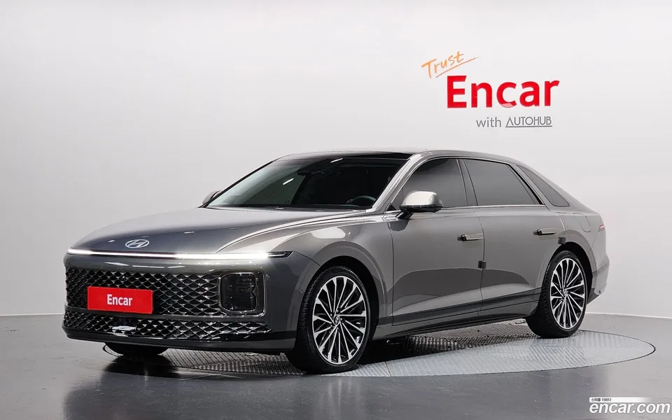 Hyundai Grandeur Hybrid 2025 — photo 1, buy with delivery to Moscow