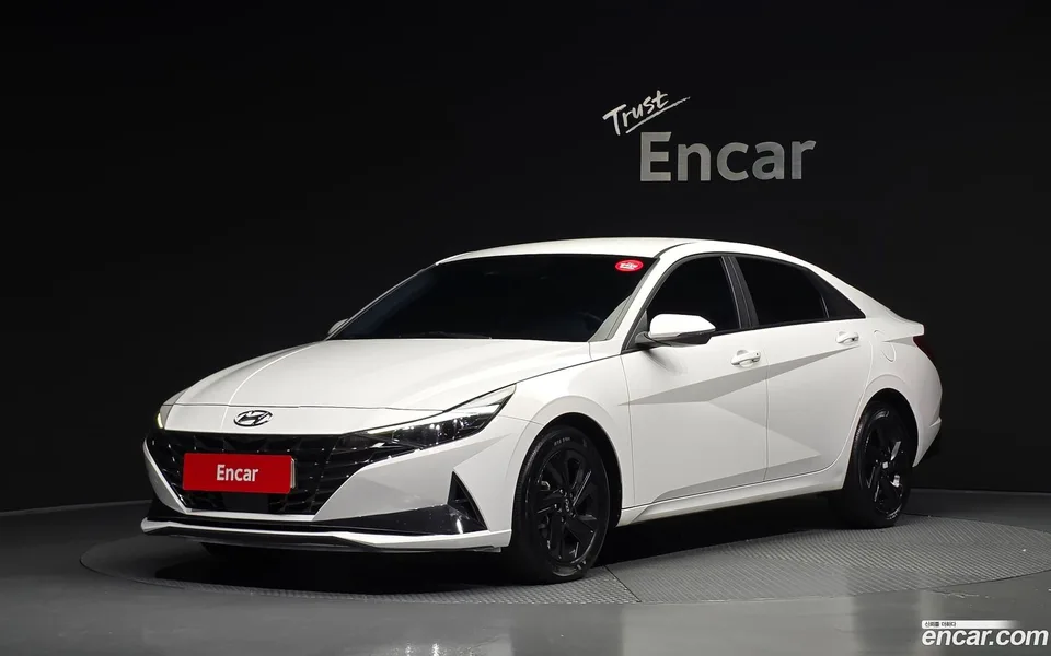Hyundai Avante 1.6 2023 — photo 1, buy with delivery to Moscow