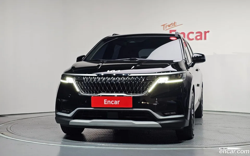 Kia Carnival 9 2022 — thumbnail 3