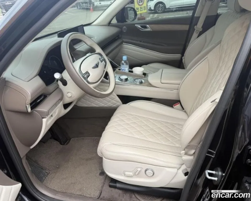 Genesis GV80 2.5T AWD 2023 — thumbnail 2