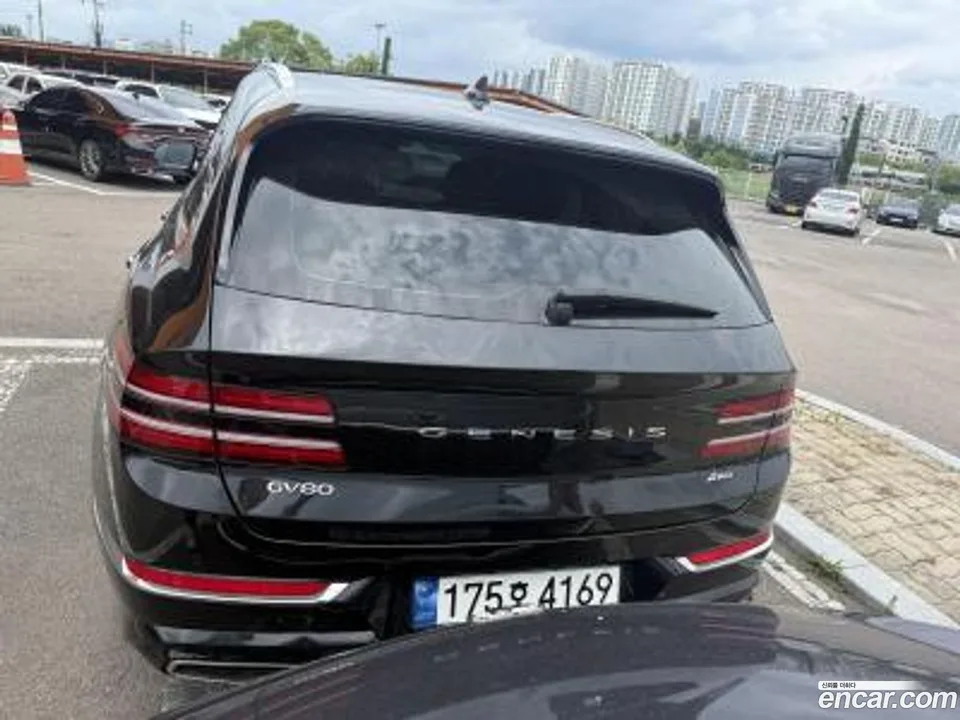 Genesis GV80 2.5T AWD 2023 — thumbnail 3