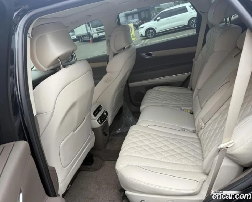 Genesis GV80 2.5T AWD 2023 — thumbnail 4