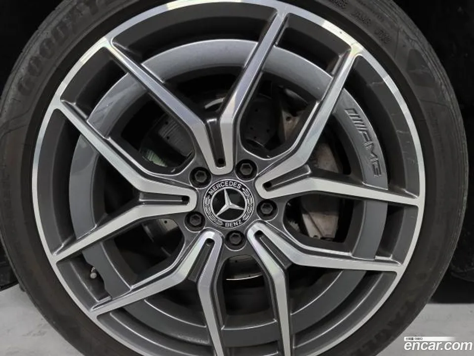 Mercedes-Benz E-Class E220d 4MATIC AMG Line 2022 — thumbnail 4