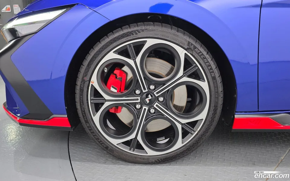 Hyundai Avante CN7 2.0 N 2024 — thumbnail 2