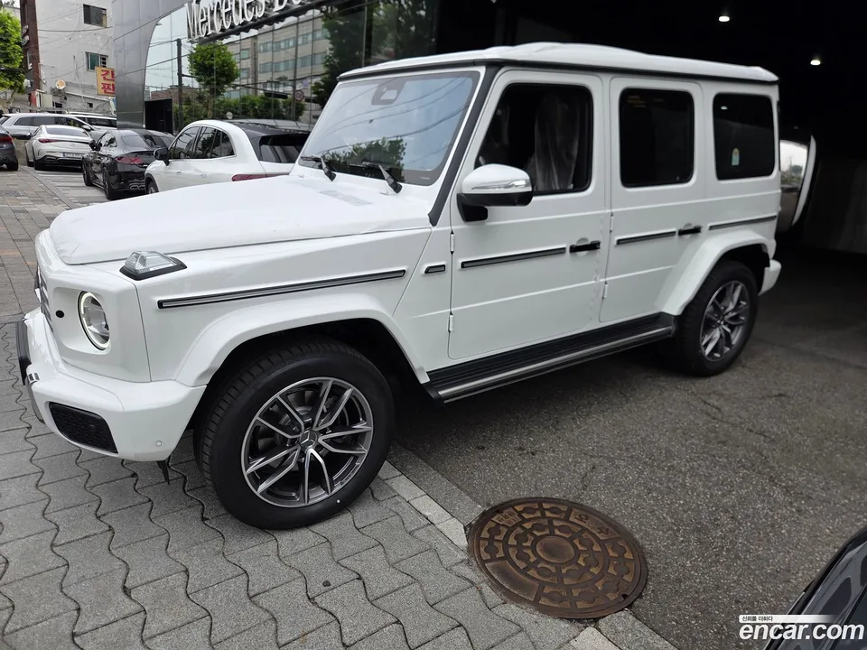 Mercedes-Benz G-Class G450d 2026 — thumbnail 3