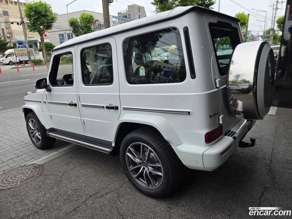 Mercedes-Benz G-Class G450d 2026 — thumbnail 4