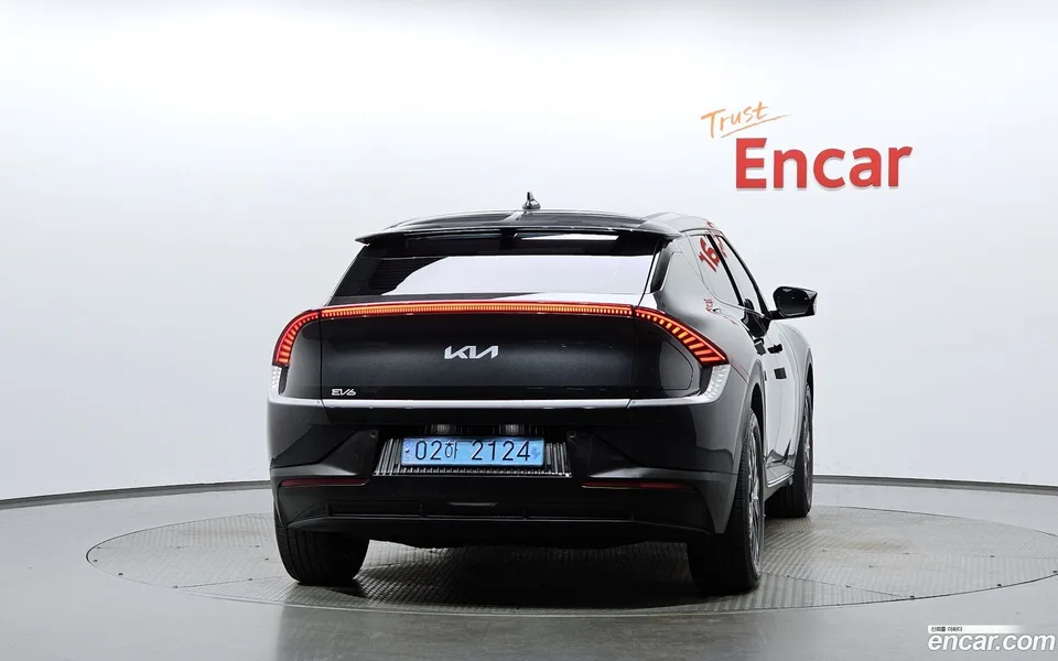 Kia EV6 2024 — thumbnail 4