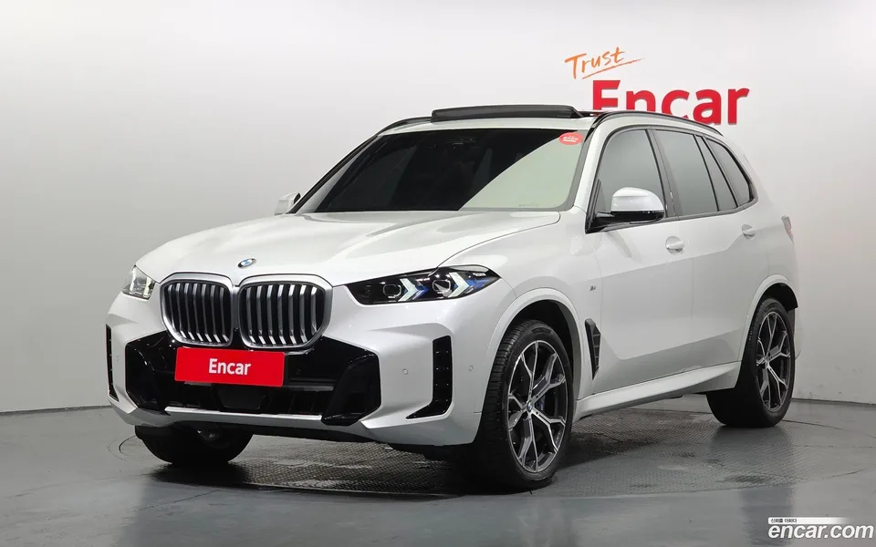 BMW X5 xDrive 30d M 2026 — photo 1, buy with delivery to Moscow