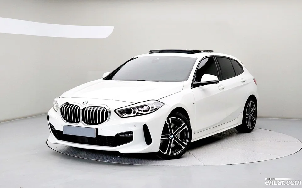BMW 1 Series 2024