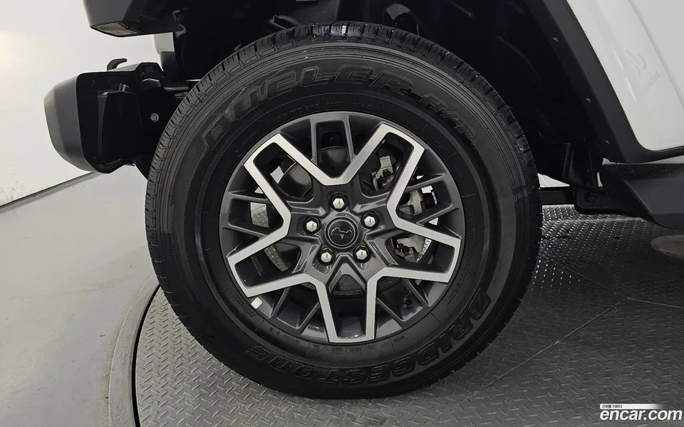 Jeep Wrangler 2.0 4 2024 — thumbnail 2