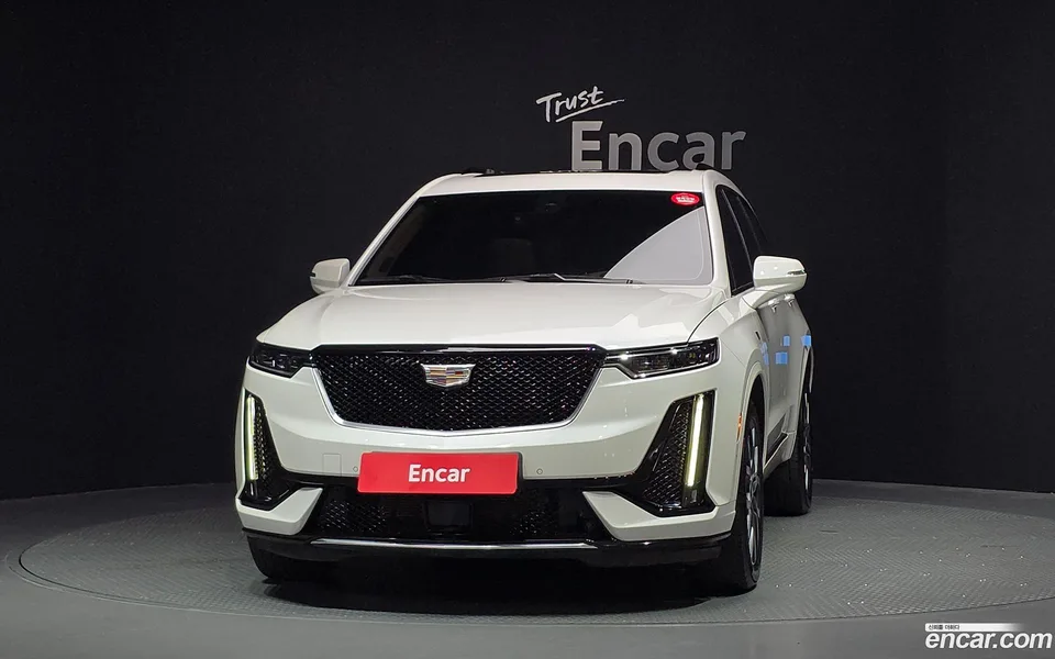 Cadillac XT6 3.6 2022 — thumbnail 3
