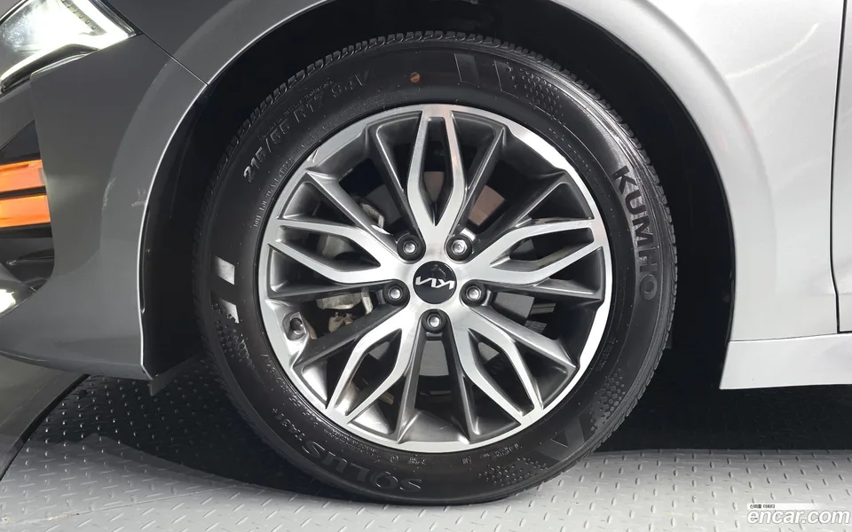 Kia K5 2.0 2022 — thumbnail 2
