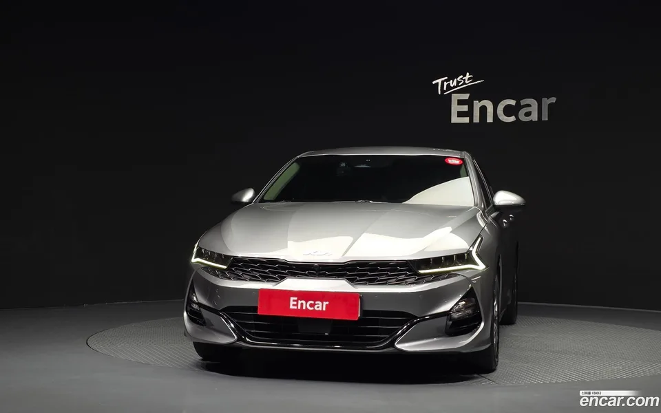 Kia K5 2.0 2022 — thumbnail 3