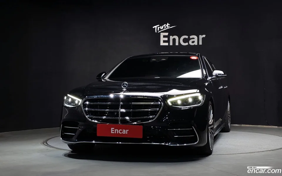 Mercedes-Benz S-Class S500L 4MATIC 2025 — thumbnail 3