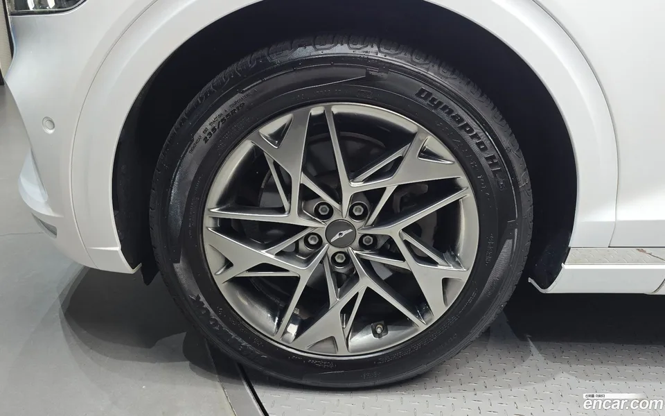 Genesis GV70 2.5T 2WD 2022 — thumbnail 2