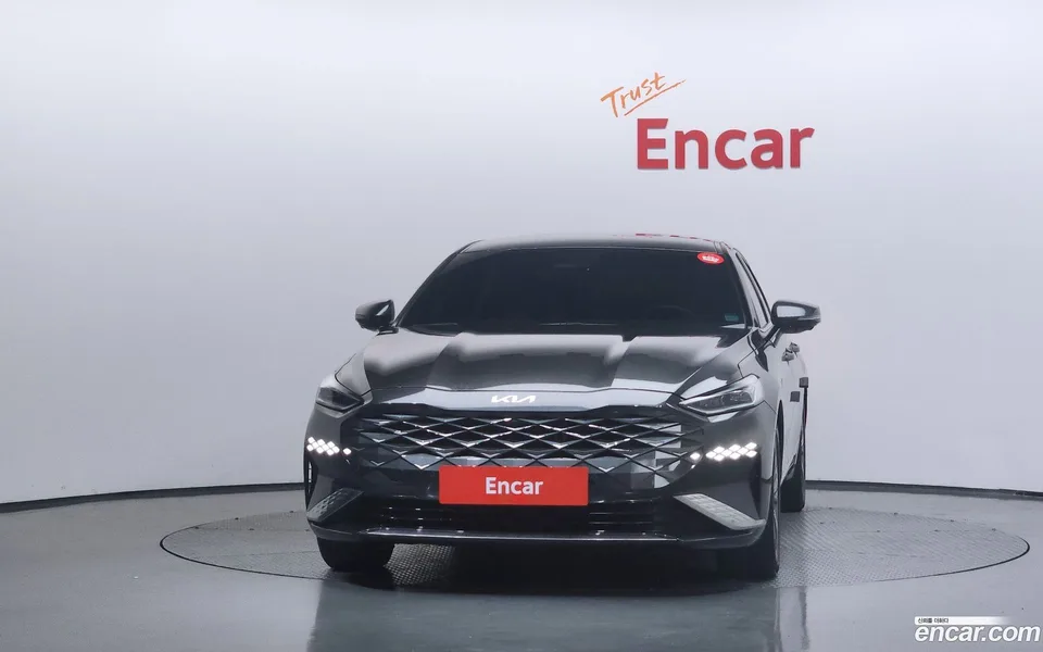 Kia K8 Hybrid 2023 — thumbnail 3