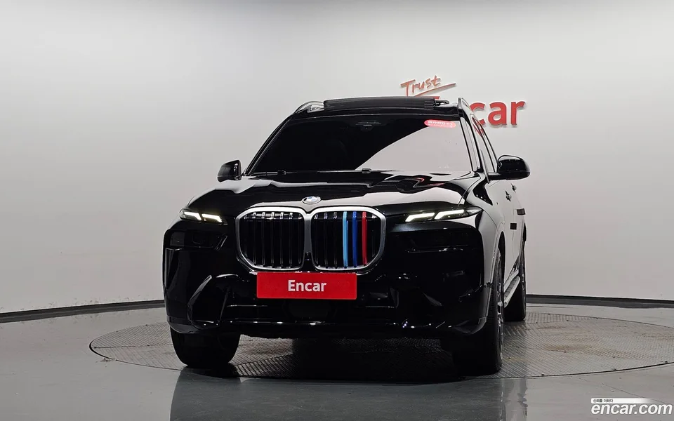 BMW X7 xDrive 40d M 6 2024 — thumbnail 3