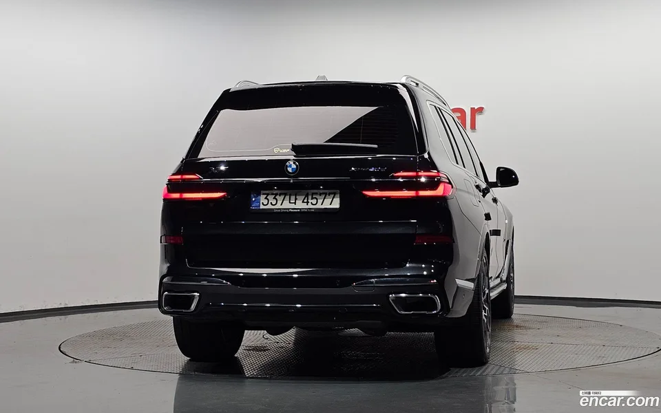BMW X7 xDrive 40d M 6 2024 — thumbnail 4