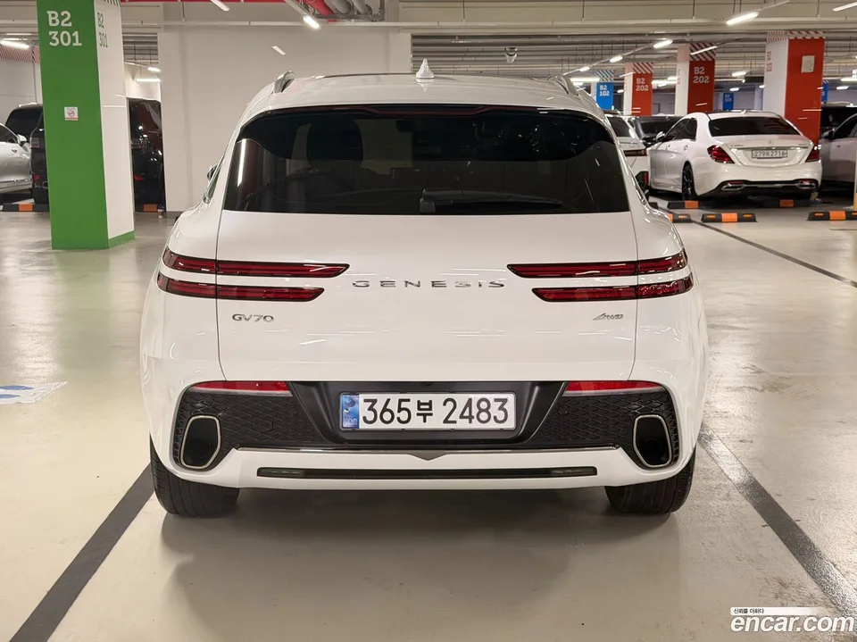 Genesis GV70 2.5T AWD 2022 — thumbnail 4