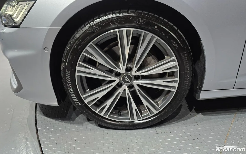 Audi A6 45 TDI 2023 — thumbnail 5