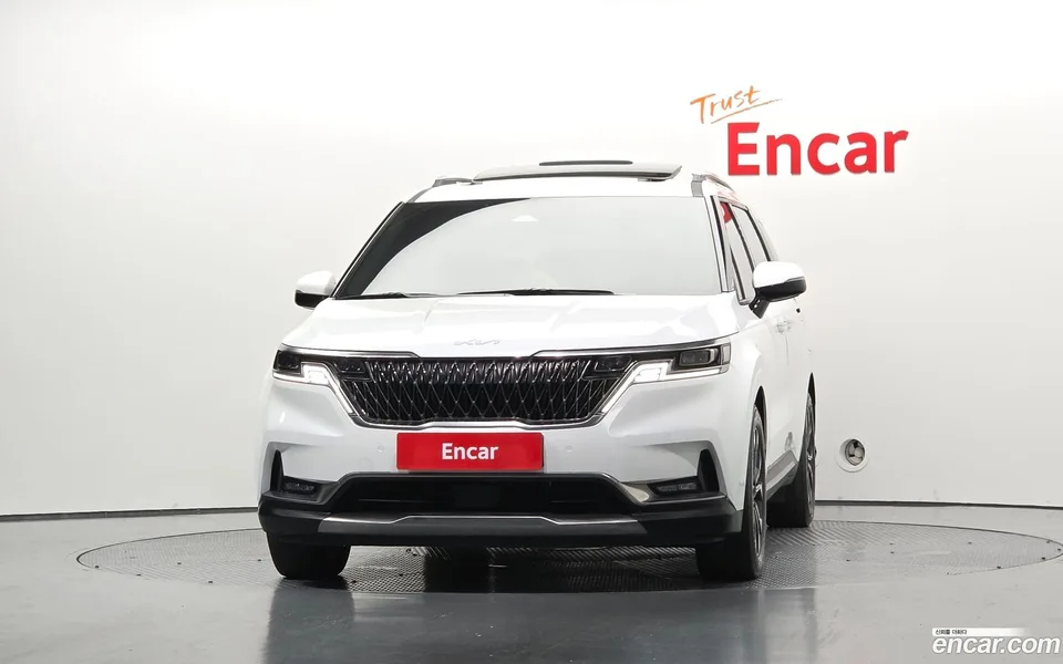Kia Carnival 9 2022 — thumbnail 3