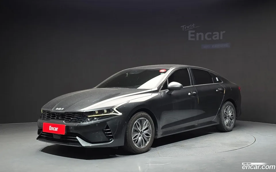 Kia K5 Hybrid 2022 — photo 1, buy with delivery to Moscow