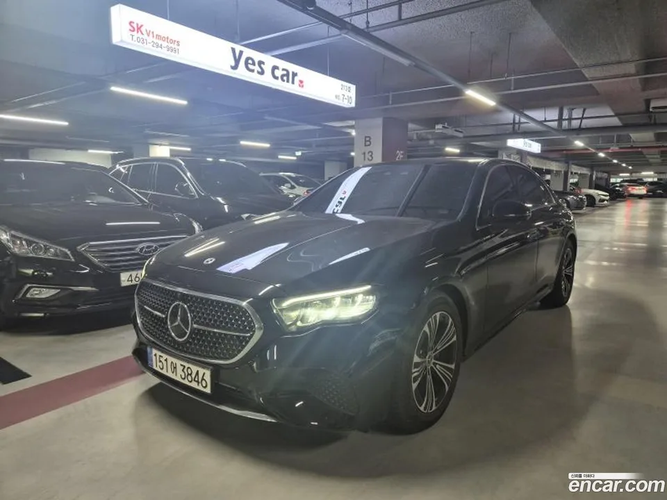 Mercedes-Benz E-Class E200 2024 — photo 1, buy with delivery to Moscow