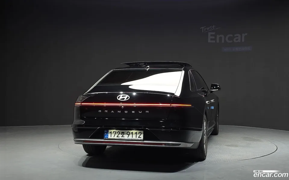 Hyundai Grandeur 3.5 2WD 2023 — thumbnail 4